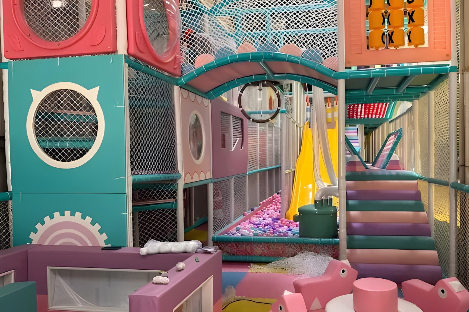 Colourful indoor play area at Play and Party Bengaluru